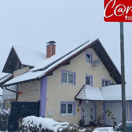 Haus Zeichner 4 *