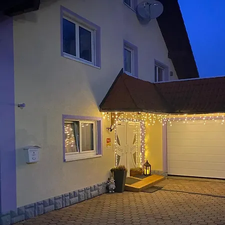 Haus Zeichner 4 *